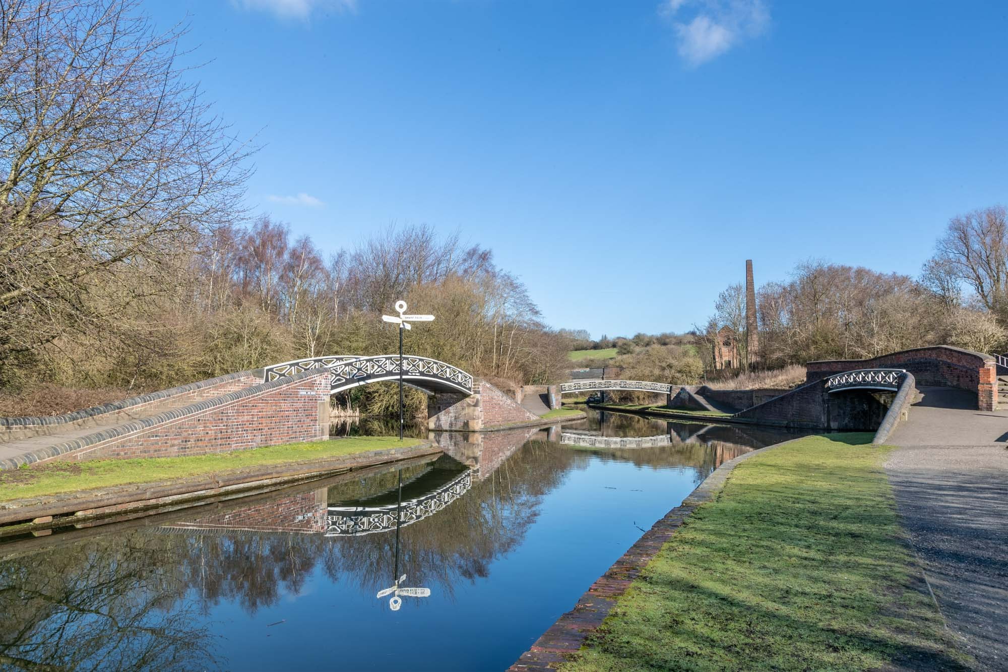 Canal at Windmill End Junction in Dudley